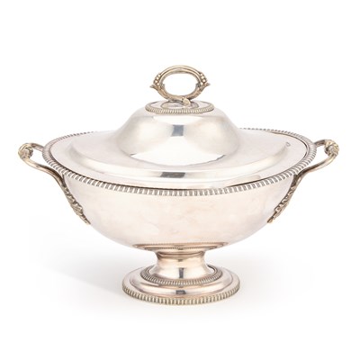 Lot 172 - A VICTORIAN SILVER-PLATED SOUP TUREEN