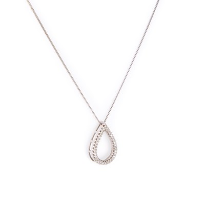 Lot 286 - A 9 CARAT WHITE GOLD DIAMOND HOOP PENDANT ON CHAIN