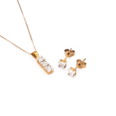 Lot 330 - A 9 CARAT GOLD DIAMOND PENDANT ON CHAIN AND A MATCHING PAIR OF SOLITAIRE DIAMOND STUD EARRINGS