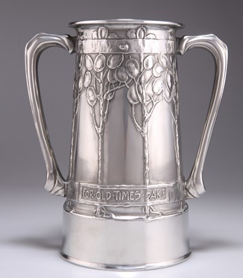 Lot 33 - DAVID VEASEY FOR LIBERTY & CO, A TUDRIC PEWTER LOVING CUP