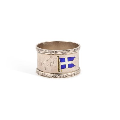 Lot 382 - A GEORGE V SILVER AND ENAMEL SHIPPING COMPANY'S NAPKIN RING FOR R.M.S. 'AKABO'