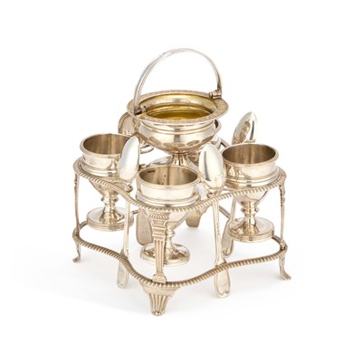 Lot 460 - A GEORGE III SILVER EGG CRUET