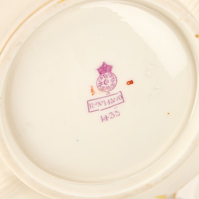Lot 73 - A GROUP OF ROYAL WORCESTER
