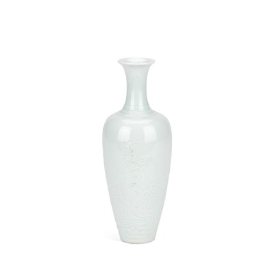 Lot 112 - A CHINESE WHITE-GLAZED PORCELAIN VASE