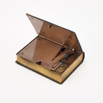 Lot 552 - A DUNHILL NOVELTY BOOK LIGHTER
