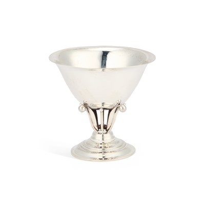 Lot 217 - JOHAN ROHDE FOR GEORG JENSEN, A DANISH STERLING SILVER BOWL