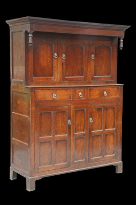 Lot 324 - AN 18TH CENTURY OAK DEUDDARN, NORTH WALES