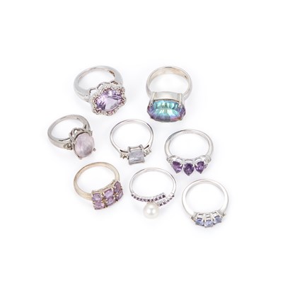 Lot 285 - A GROUP OF EIGHT VARIOUS GEM-SET RINGS