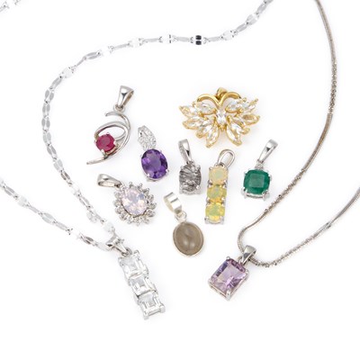 Lot 296 - A GROUP OF GEMSTONE PENDANTS