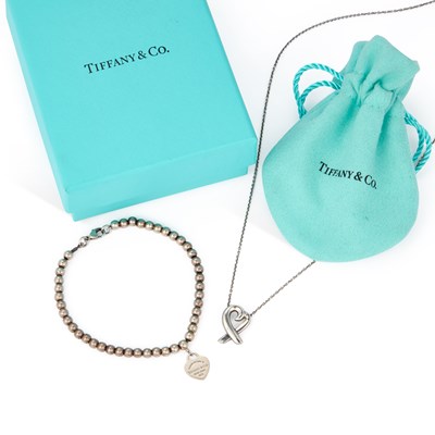 Lot 276 - A GROUP OF SILVER TIFFANY & CO JEWELLERY
