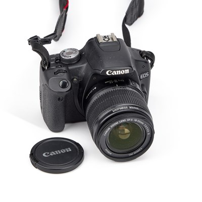 Lot 629 - A CANON EOS 500D DSLR CAMERA