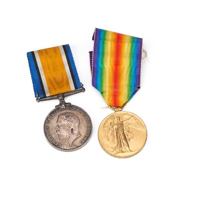 Lot 64 - A FIRST WORLD WAR MEDAL PAIR