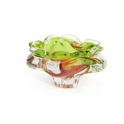 Lot 79 - A CZECH ART GLASS BOWL