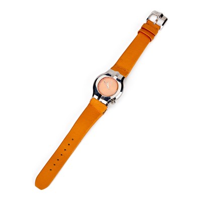Lot 510 - A LADY'S TAG HEUER ALTER EGO STRAP WATCH