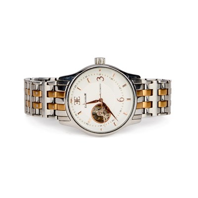 Lot 225 - A GENT'S EARNSHAW BRACELET WATCH