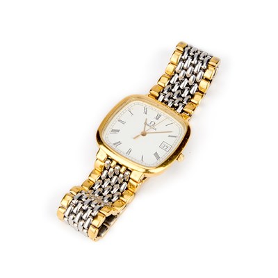 Lot 509 - A GENTS BI-COLOUR OMEGA BRACELET WATCH
