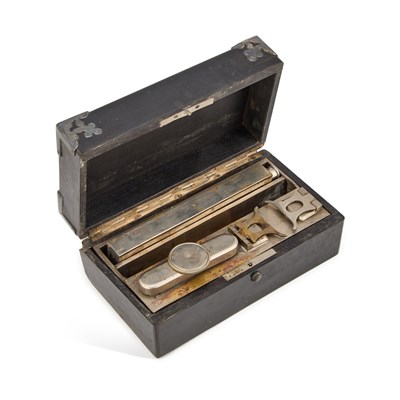 Lot 421 - A VICTORIAN SILVER-MOUNTED HARDWOOD CASE