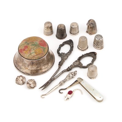 Lot 393 - A GROUP OF SILVER SEWING IMPLEMENTS