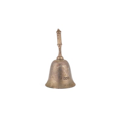 Lot 412 - A VICTORIAN HEAVY CAST SILVER TABLE BELL