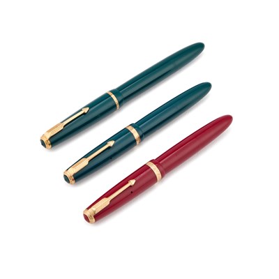 Lot 399 - THREE PARKER DUOFOLD FOUNTAIN PENS