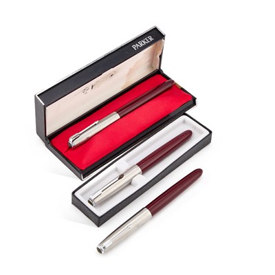 Lot 400 - THREE PARKER 51 FOUNTAIN PENS