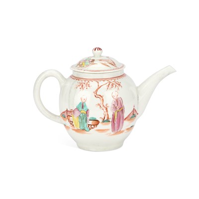 Lot 60 - A LOWESTOFT TEAPOT AND COVER