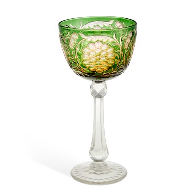 Lot 13 - A STEVENS & WILLIAMS TRIPLE-CASED INTAGLIO-DECORATED GOBLET