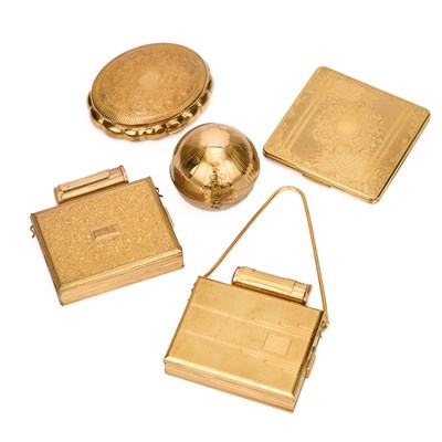 Lot 464 - A GROUP OF COMPACTS