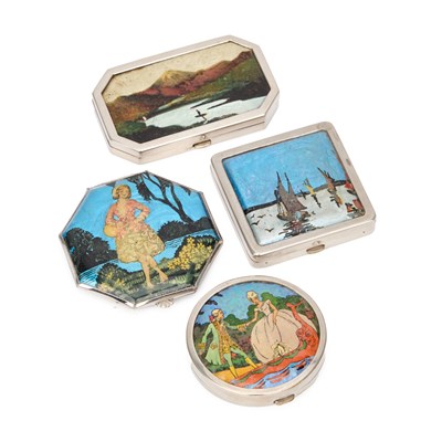 Lot 450 - FOUR FOIL-BACKED POWDER COMPACTS