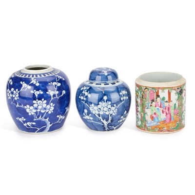 Lot 154 - TWO CHINESE BLUE AND WHITE GINGER JARS AND A FAMILLE ROSE JAR