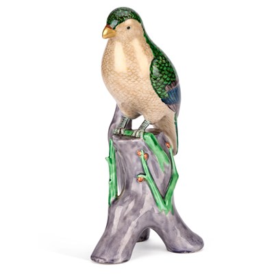 Lot 132 - A CHINESE PORCELAIN MODEL OF A BIRD
