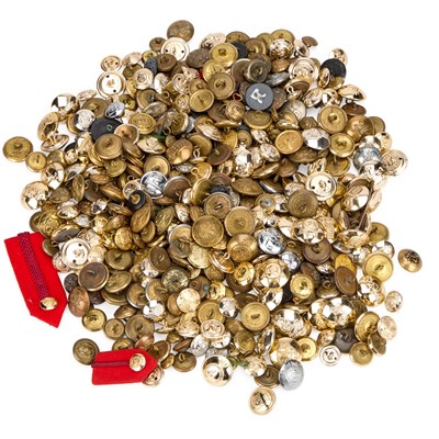 Lot 10 - A LARGE COLLECTION OF UNIFORM BUTTONS
