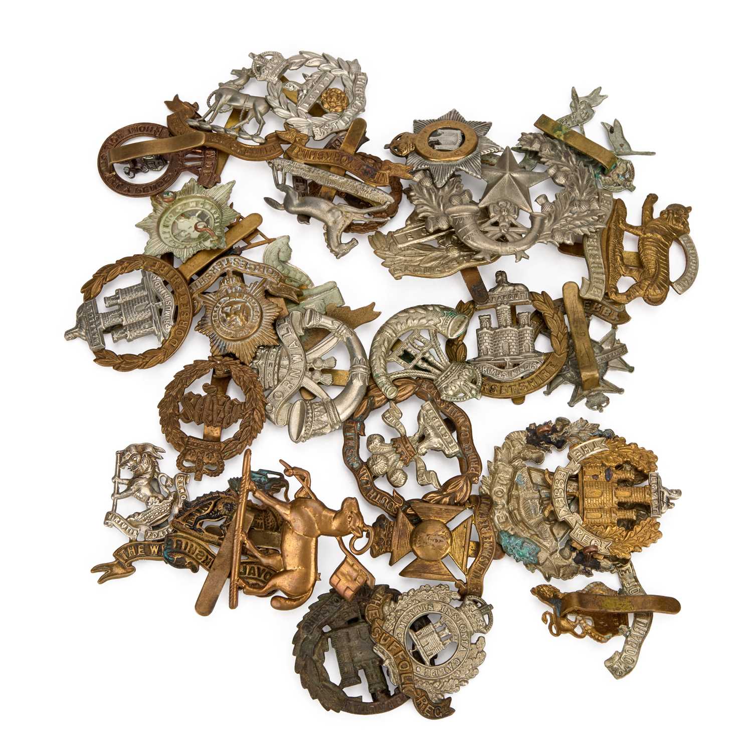 Lot 41 - A GROUP OF MILITARY CAP BADGES