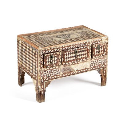 Lot 727 - A CALLIGRAPHER'S CHEST