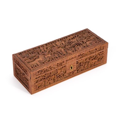 Lot 139 - A CHINESE CARVED BOXWOOD BOX