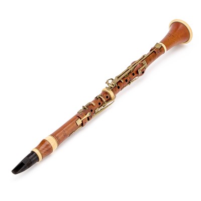 Lot 632 - AN EARLY 19TH CENTURY BOXWOOD AND IVORY MOUNTED CLARINET