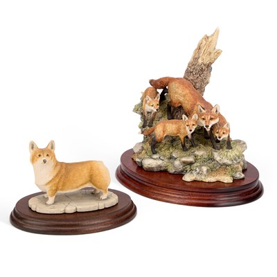 Lot 103 - A BORDER FINE ARTS GROUP OF FOXES