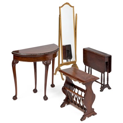 Lot 543 - A GEORGIAN STYLE MAHOGANY FOLDOVER CARD TABLE