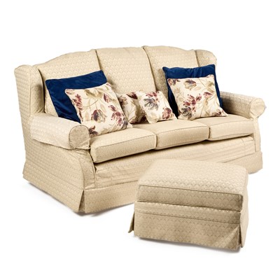 Lot 693 - A SUITE OF MULTIYORK LOOSE-COVERED SEATING