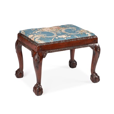 Lot 671 - A GEORGE III MAHOGANY STOOL