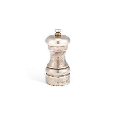 Lot 267 - AN ELIZABETH II SILVER PEPPER GRINDER