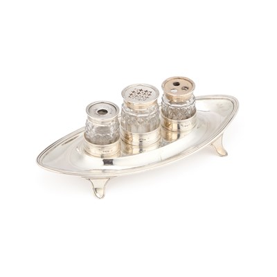 Lot 330 - A GEORGE III SILVER INKSTAND