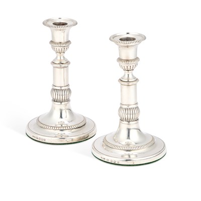 Lot 341 - A PAIR OF GEORGE III SILVER TELESCOPIC CANDLESTICKS