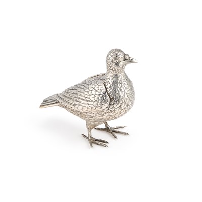 Lot 172 - A GERMAN SILVER NOVELTY PEPPER MODELLED AS A PIGEON