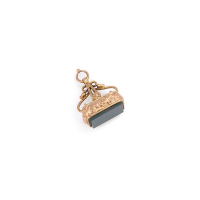 Lot 484 - A CARNELIAN AND BLOODSTONE FOB
