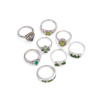 Lot 388 - A GROUP OF GEM-SET RINGS