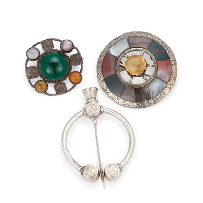 Lot 487 - THREE SCOTTISH BROOCHES