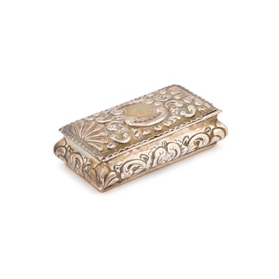 Lot 115 - A VICTORIAN SILVER DRESSING TABLE BOX