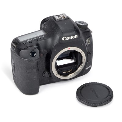 Lot 171 - A CANON EOS 5D MARK III DSLR CAMERA BODY