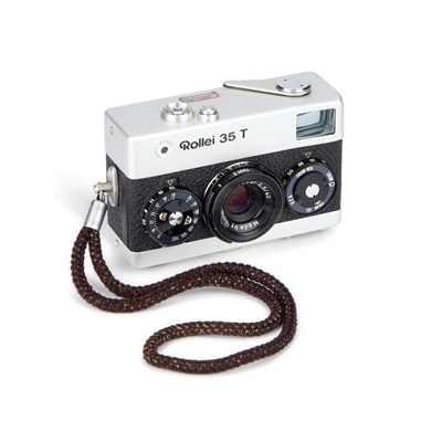 Lot 177 - A ROLLEI 35 T COMPACT CAMERA